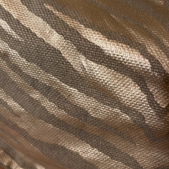 Michael Kors large shoulder bag nice print and color gold and tan - Picture 3 of 7